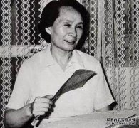 一位老人去世前需要蹲多长时间？他90岁去世前的
