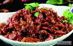 如何制作面粉，如何食用和食用生食？