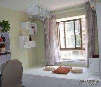 小榻榻米房新型彩色写真风格大泉